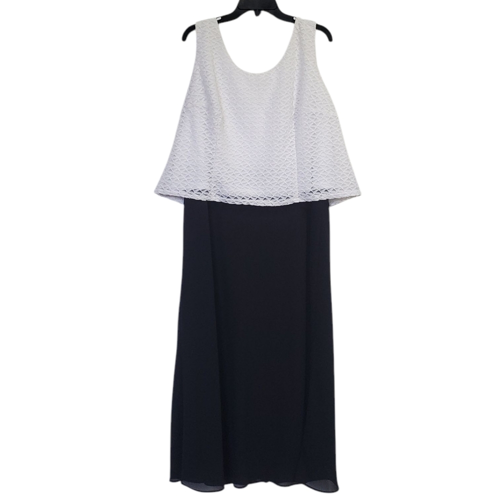 R & M Richards Elegant White and Black Sleeveless Dress Size 18WP